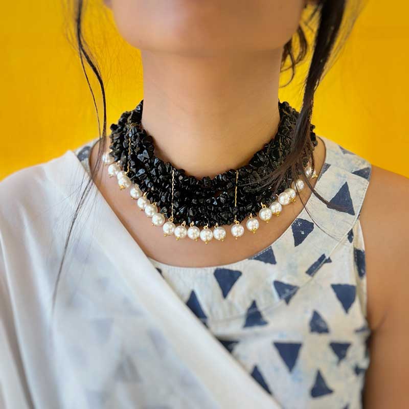 Black Panther Pearl Choker